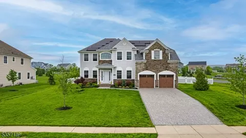 153 Scarborough Rd, Belle Mead, NJ 08502
