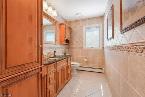 33 Sylvan Dr, Pine Brook, NJ 07058 photo 15