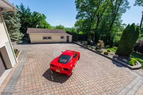 83 Maple Ave, Wayne, NJ 07470 photo 9