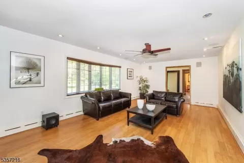 83 Maple Ave, Wayne, NJ 07470 photo 13