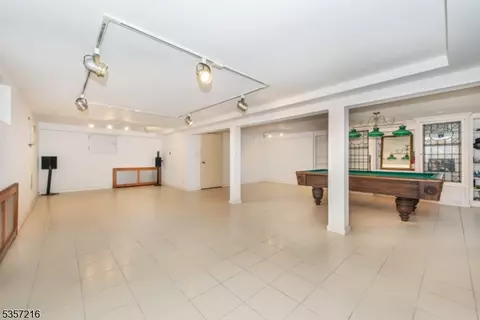 83 Maple Ave, Wayne, NJ 07470 photo 34
