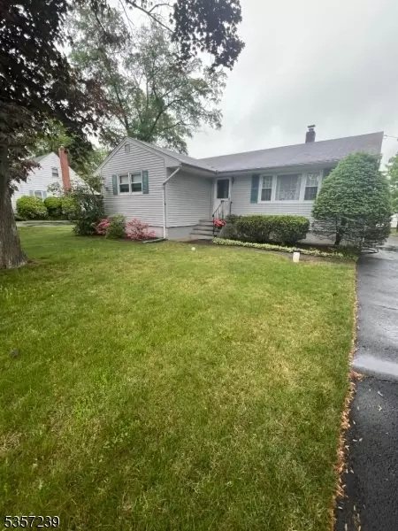500 Plainfield Ave, Edison, NJ 08817