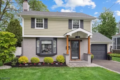 46 N Summit Ave, Chatham, NJ 07928