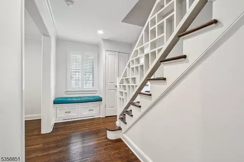 100 Larned Rd, Summit, NJ 07901 photo 18