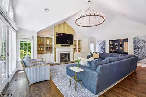 100 Larned Rd, Summit, NJ 07901 photo 15