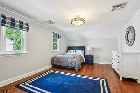 100 Larned Rd, Summit, NJ 07901 photo 27