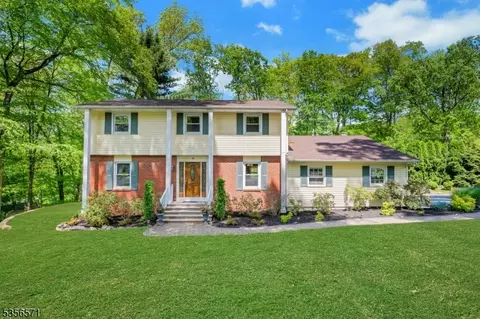16 Kennedy Dr, Denville, NJ 07834