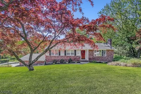 449 Rifle Camp Rd, Woodland Park, NJ 07424
