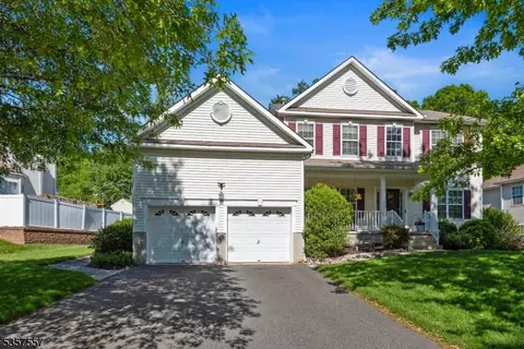 22 Hill Hollow Rd, Lake Hopatcong, NJ 07849