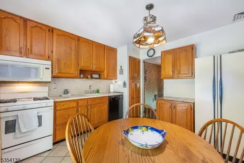 65 Brandon Ave, Wayne, NJ 07470 photo 8