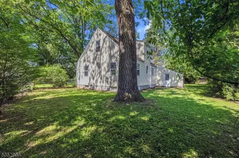 16 Kent Pl, North Plainfield, NJ 07063 photo 29