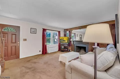 16 Kent Pl, North Plainfield, NJ 07063 photo 7