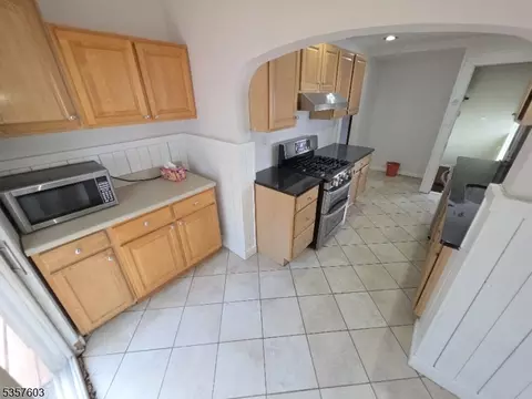 280 Fitzpatrick St, Hillside, NJ 07205 photo 10