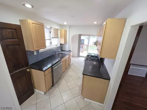 280 Fitzpatrick St, Hillside, NJ 07205 photo 7