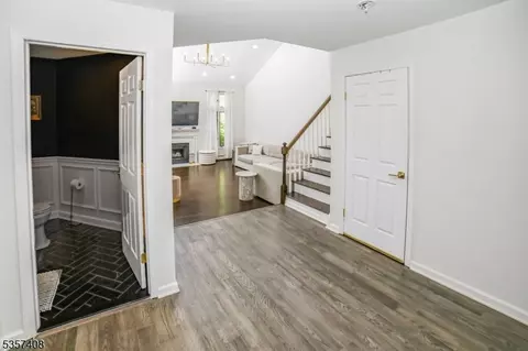 39 Matthew Rd, Wayne, NJ 07470 photo 6
