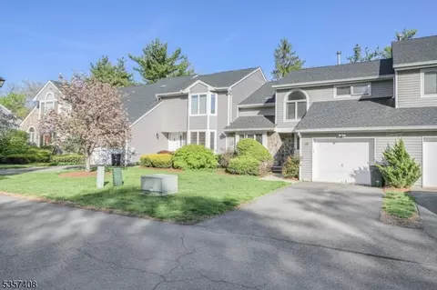39 Matthew Rd, Wayne, NJ 07470 photo 2