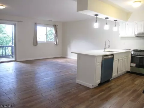 11 Great Gorge Dr #5, Vernon, NJ 07462