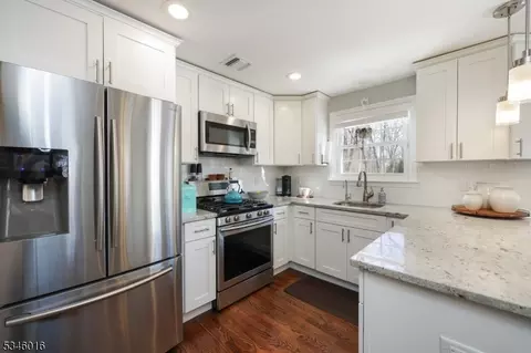 294 Mcmane Ave, Berkeley Heights, NJ 07922 photo 4