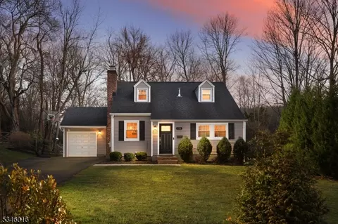 294 Mcmane Ave, Berkeley Heights, NJ 07922