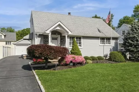 31 Craig Pl, Bloomfield, NJ 07003