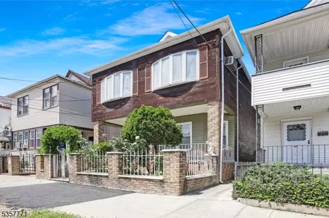 64 Jackson St, Passaic, NJ 07055