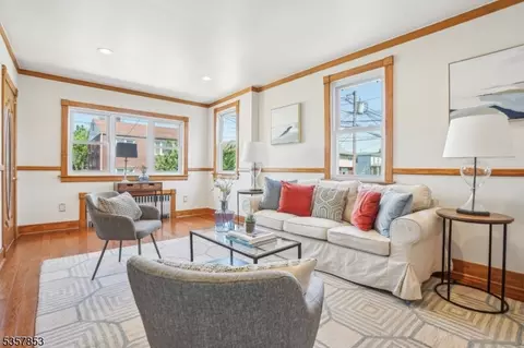 52 Eugene Pl, Belleville, NJ 07109