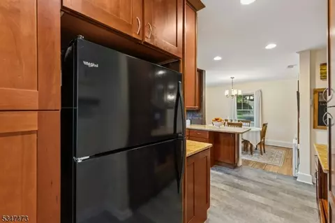 577 Greenbrook Rd # -9, North Plainfield, NJ 07063 photo 18