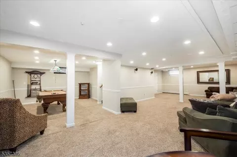 2 Stratton Dr, Wayne, NJ 07470 photo 37