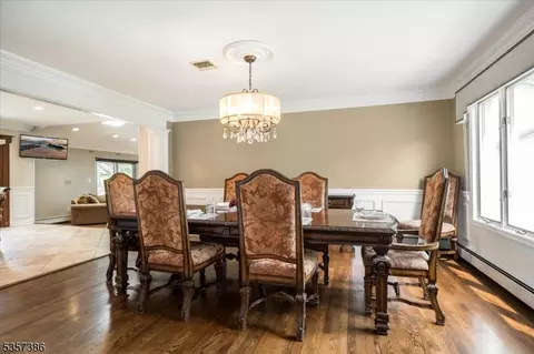 2 Stratton Dr, Wayne, NJ 07470 photo 21