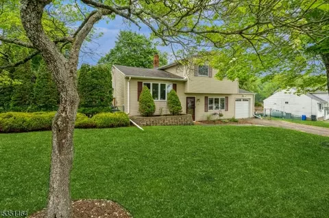 11 Young Dr, Stanhope, NJ 07874 photo 28