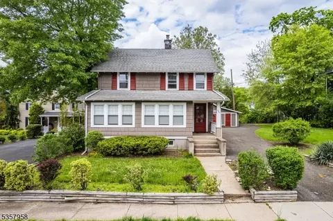 468 Van Buren St #1, Ridgewood, NJ 07450