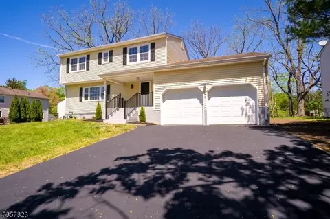 4 Harvey Rd, Monmouth Junction, NJ 08852
