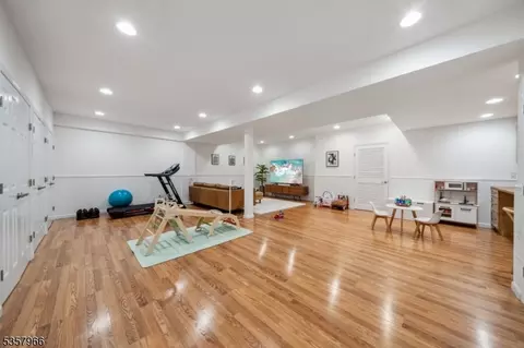 33 Eggers Ct, Summit, NJ 07901 photo 27