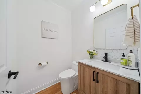 33 Eggers Ct, Summit, NJ 07901 photo 13