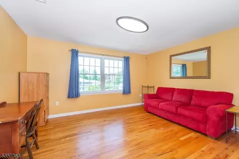 20 Manor Dr, Wayne, NJ 07470 photo 26
