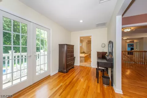 20 Manor Dr, Wayne, NJ 07470 photo 23