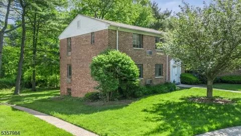 55 Troy Dr # A, Springfield, NJ 07081 photo 17