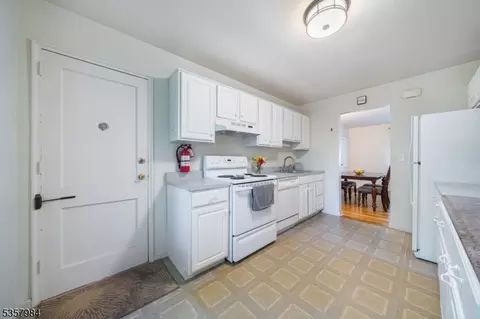 55 Troy Dr # A, Springfield, NJ 07081 photo 9