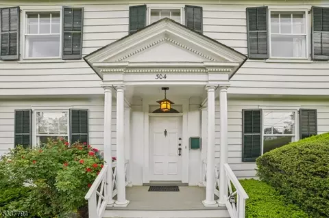 304 Grove St, Montclair, NJ 07042
