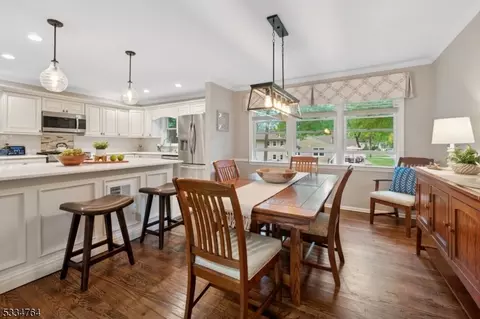 113 Sutton Dr, Berkeley Heights, NJ 07922 photo 12