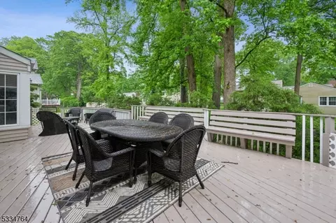 113 Sutton Dr, Berkeley Heights, NJ 07922 photo 26