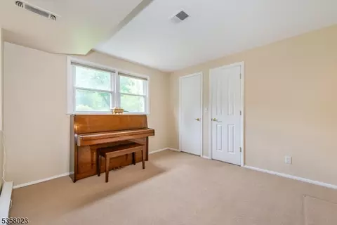 121 Baldwin Ter, Wayne, NJ 07470 photo 22