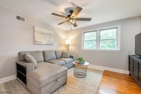 121 Baldwin Ter, Wayne, NJ 07470 photo 18