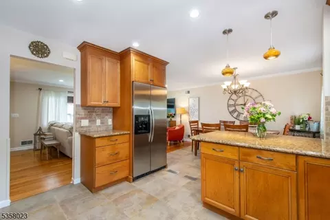 121 Baldwin Ter, Wayne, NJ 07470 photo 13