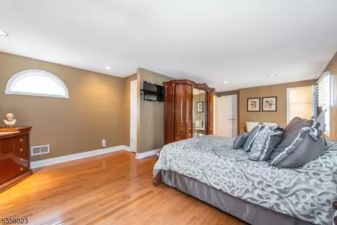 121 Baldwin Ter, Wayne, NJ 07470 photo 14