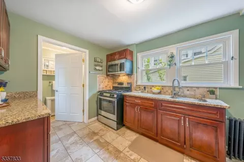 15 Alvin Ter, Springfield, NJ 07081 photo 9