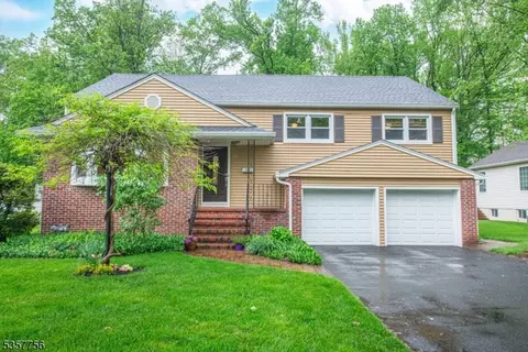 33 Christy Ln, Springfield, NJ 07081