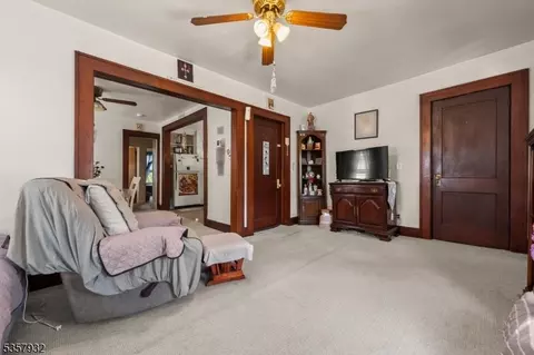 487 Centre St, Nutley, NJ 07110 photo 17