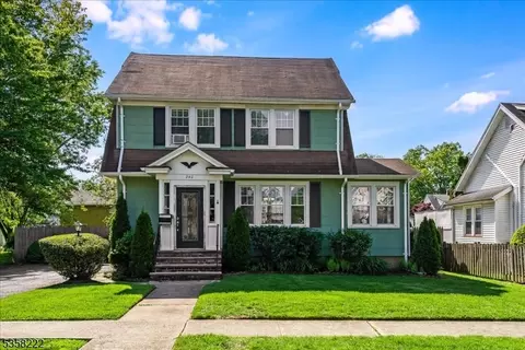 240 N Jackson Ave, North Plainfield, NJ 07060