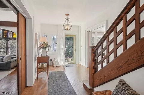 80 Cedar St, Millburn, NJ 07041 photo 15